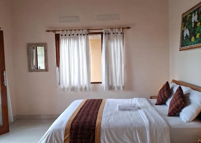 Evan House With Kitchens And Private Balconies 3* ウブド