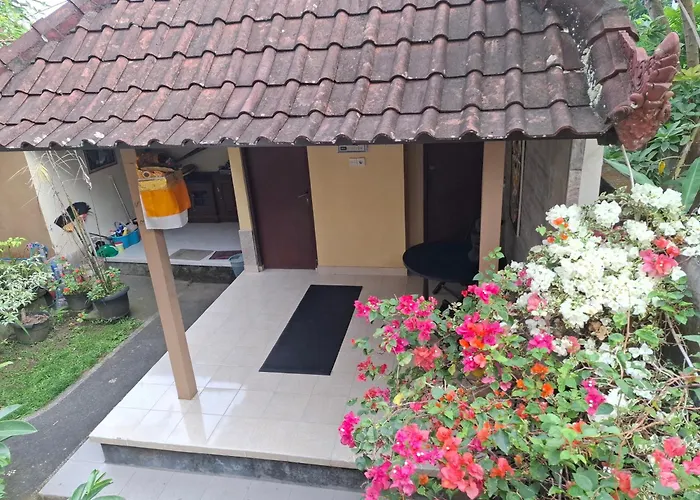 Evan House With Kitchens And Private Balconies ウブド