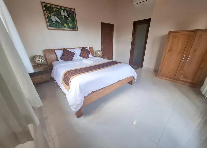 Evan House With Kitchens And Private Balconies 3* ウブド
